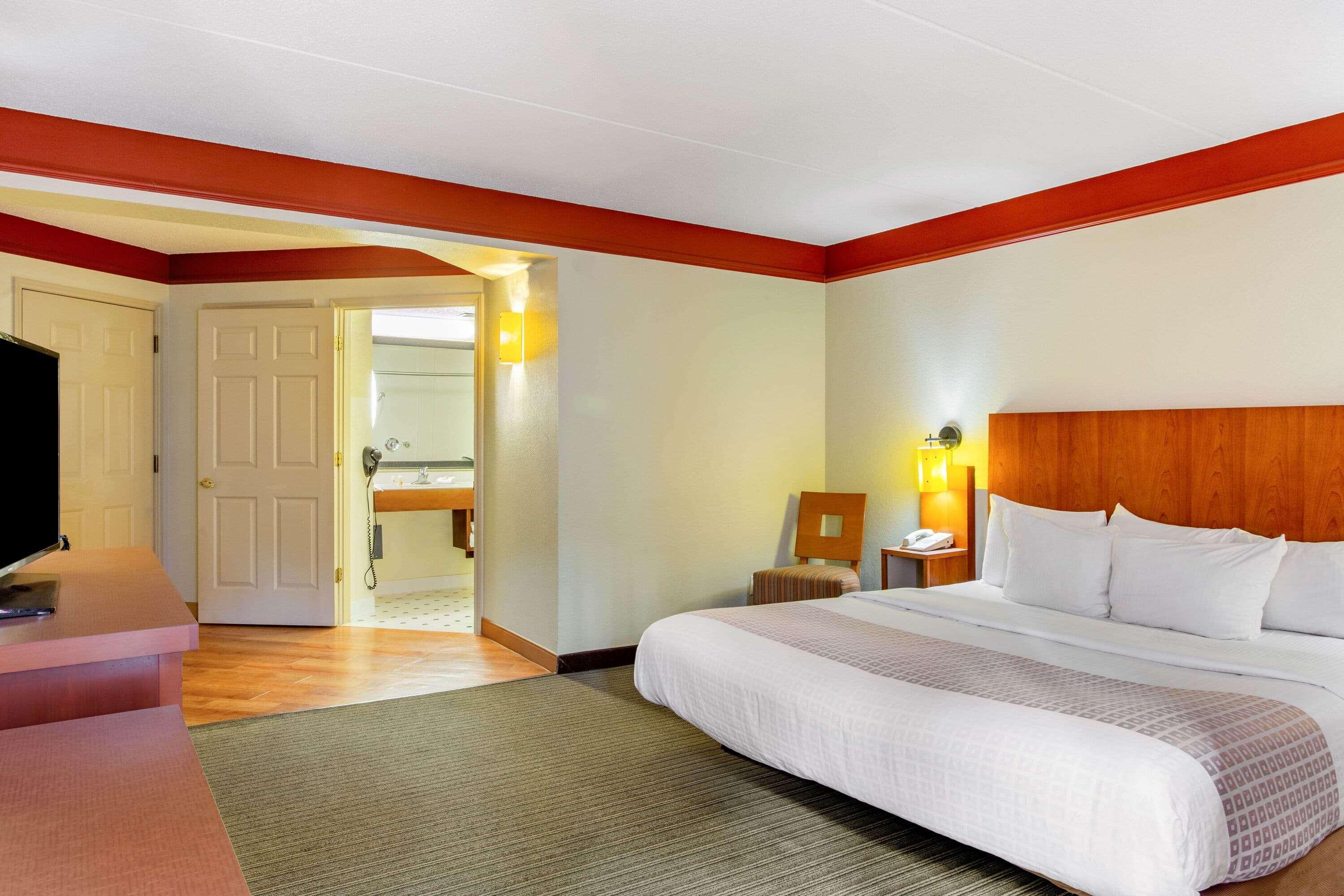Hotel La Quinta By Wyndham Raleigh Crabtree Exterior foto